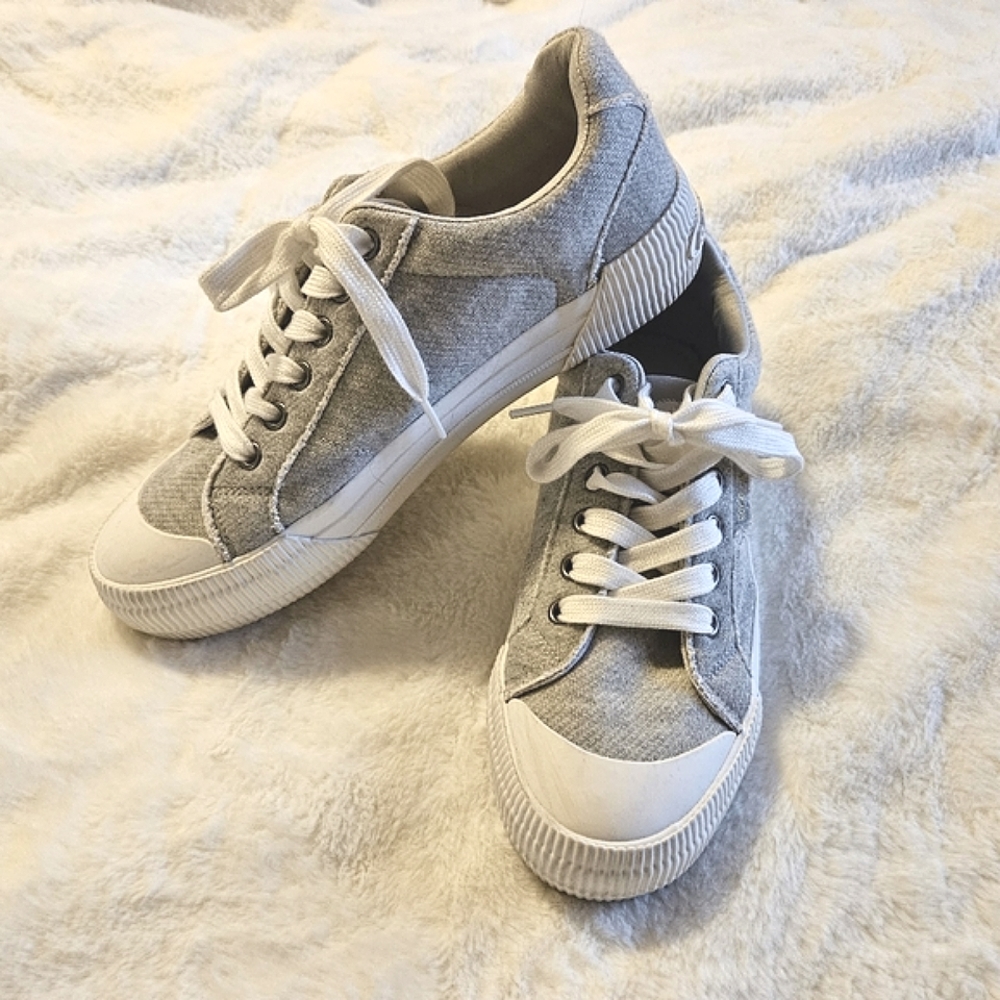 Rocket Dog Cheery Grey Sneakers
